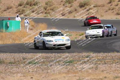 media/Jun-01-2025-CalClub SCCA (Sun) [[eae223c5dd]]/Group 5/Qualifying/